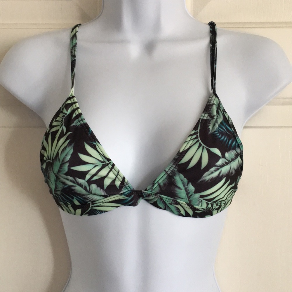 Jungle leaf bikini - Picture 2 of 4